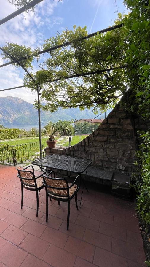 Lake View, Swimming Pool, Tennis Court And Private Parking Mezzegra Exterior foto